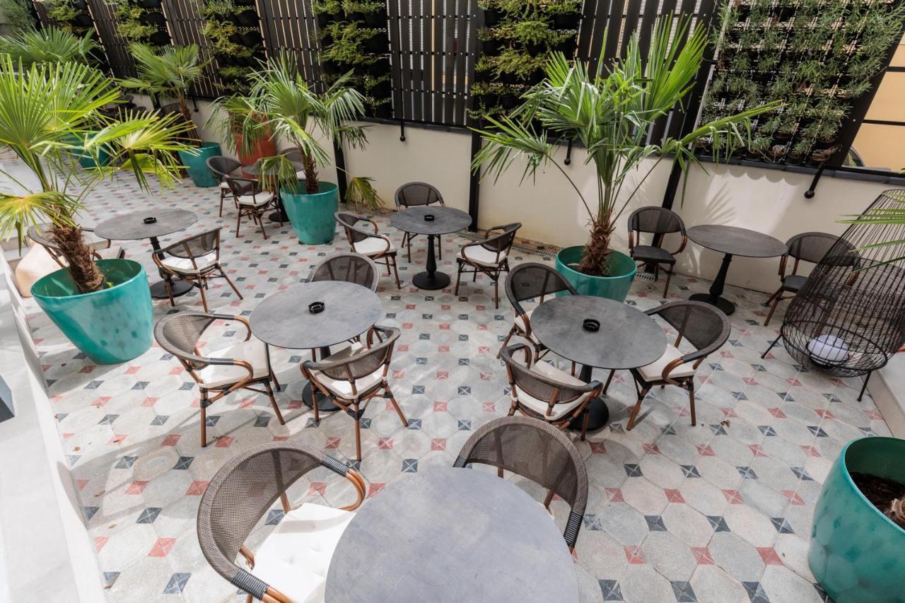 Artist Hotel 苏博蒂察 外观 照片