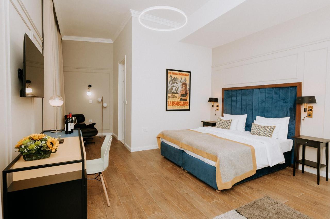 Artist Hotel 苏博蒂察 外观 照片